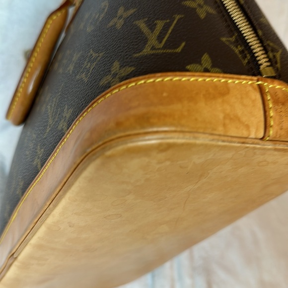 SOLD Authentic Louis Vuitton Monogram Alma PM - Picture 8 of 16